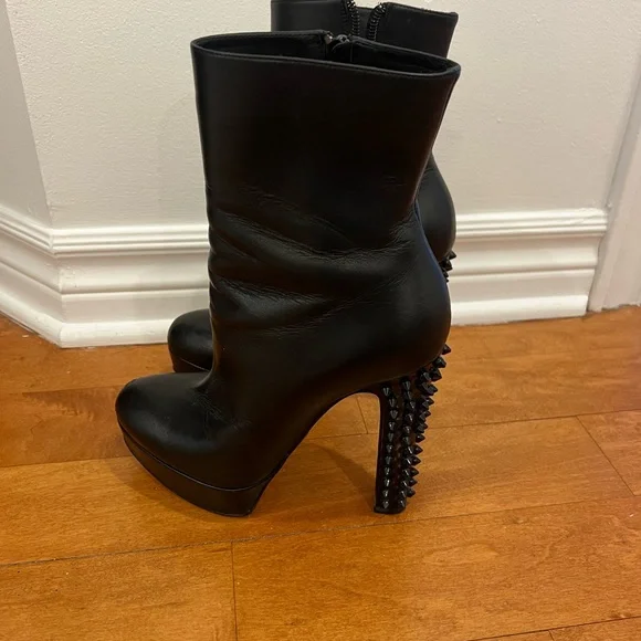 Black Studded High Heel Boots - Picture 5 of 6